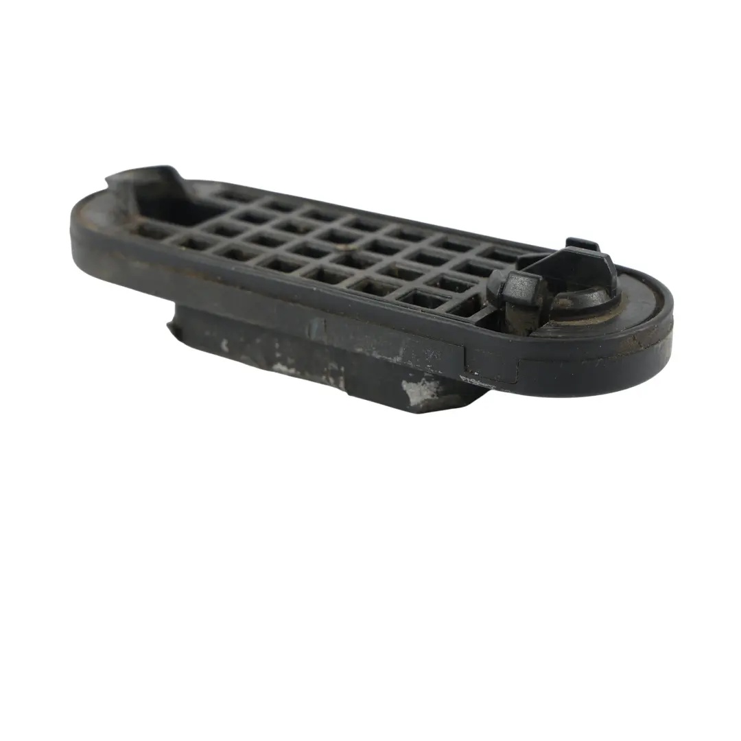 Audi TT TTS 8J Schweller Wagenheber Aufnahme Vorne Hinten - SKU 8J0802845D - Teilenummer 8J0802845D