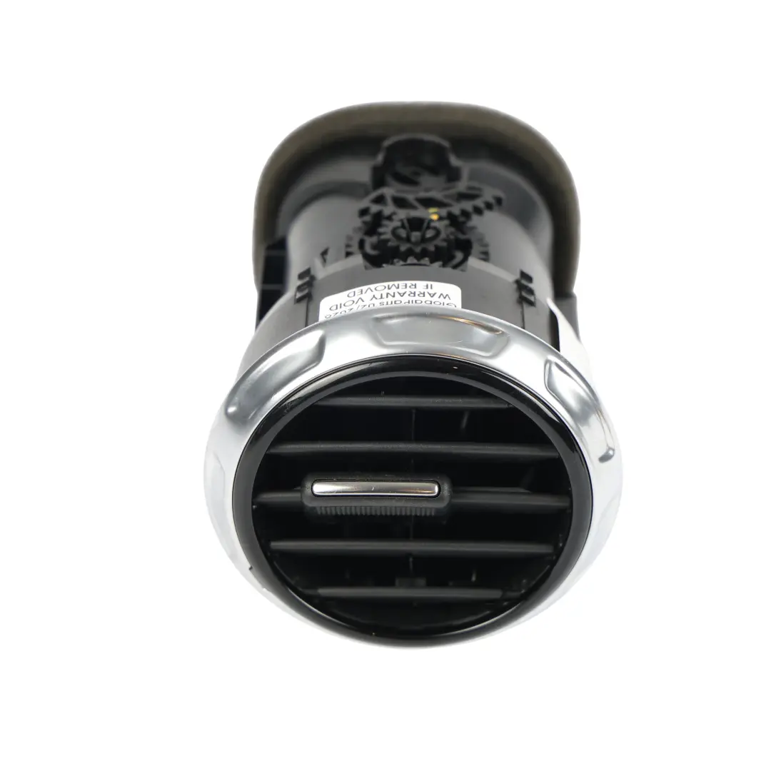 Dashboard Air Vent Left Right N/O/S Centre to Audi TT 8J Roadster with Part number 8J0820901E Audi TT 8J Roadster Dashboard Air Vent Left Right N/O/S Centre - SKU 8J0820901E - Part number 8J0820901E