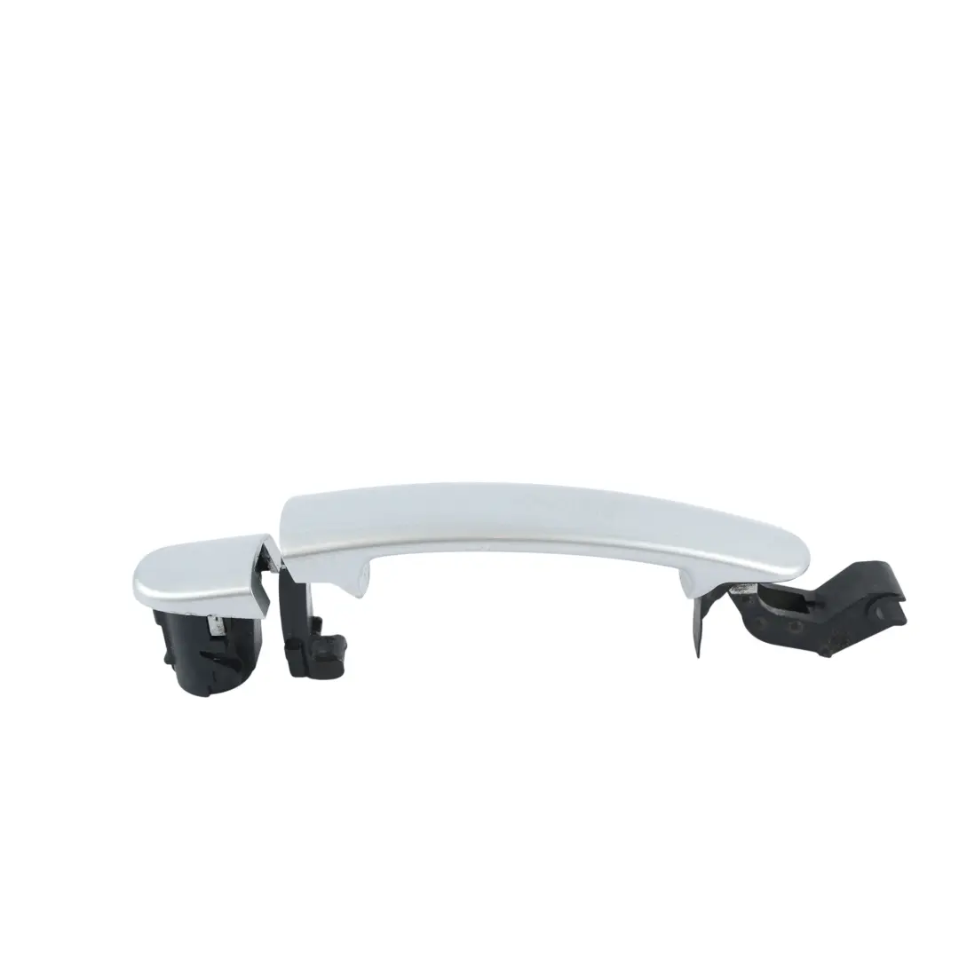 Maniglia Porta Anteriore Passeggero Argento Ghiaccio X7W per Audi TT 8J con numero di parte 8J0837207 Audi TT 8J Maniglia Porta Anteriore Passeggero Argento Ghiaccio X7W - SKU 8J0837207-ICS - Numero di parte 8J0837207