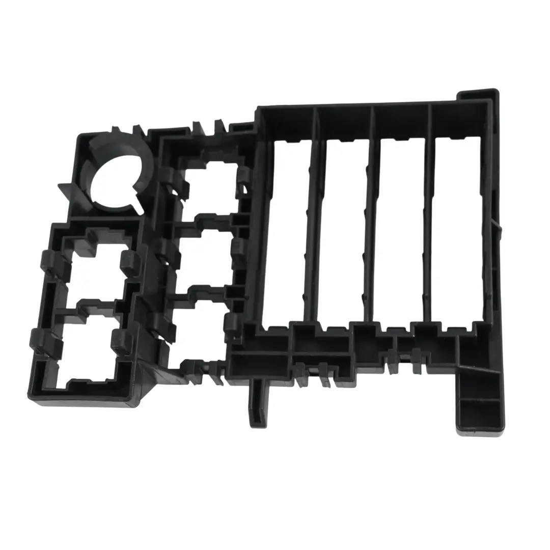 Soporte Marco Caja Fusibles Relés para Audi TTS 8J con número de pieza 8J0937503 Audi TTS 8J Soporte Marco Caja Fusibles Relés - SKU 8J0937503 - Número de pieza 8J0937503