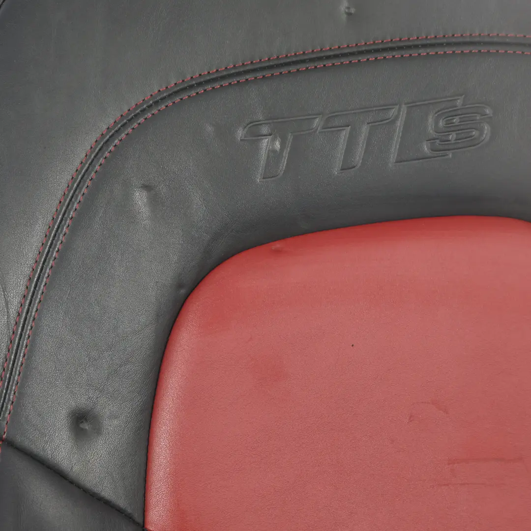 Siège Avant Droit Intérieur Chauffant Cuir Nappa Soie Noir Rouge pour Audi TTS 8J à propos du numéro de pièce 8J7881806CE Audi TTS 8J Siège Avant Droit Intérieur Chauffant Cuir Nappa Soie Noir Rouge - SKU 8J7881806CE-1 - Numéro de pièce 8J7881806CE