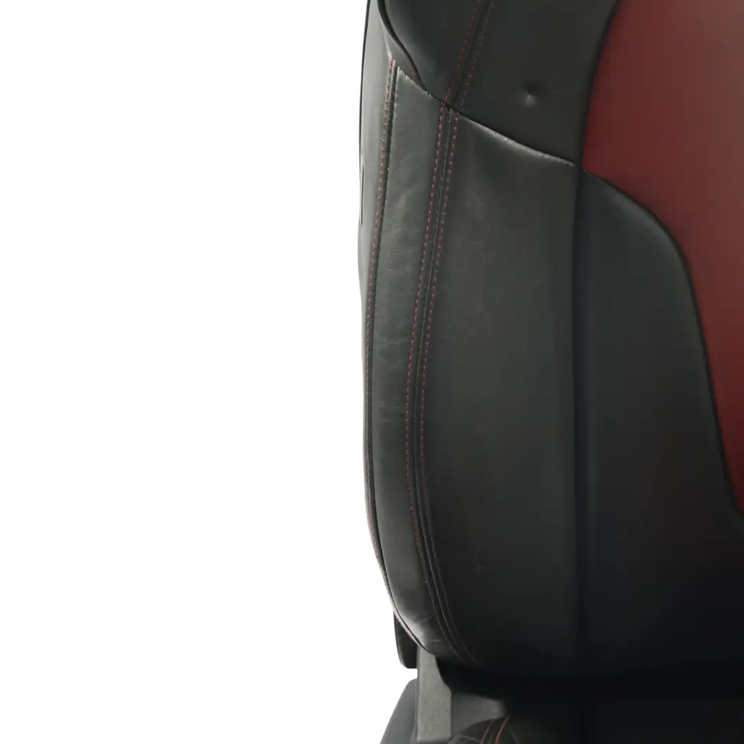 Asiento Delantero Derecho Calefacción Cuero Nappa Negro Rojo para Audi TTS 8J con número de pieza 8J7881806CE Audi TTS 8J Asiento Delantero Derecho Calefacción Cuero Nappa Negro Rojo - SKU 8J7881806CE-1 - Número de pieza 8J7881806CE