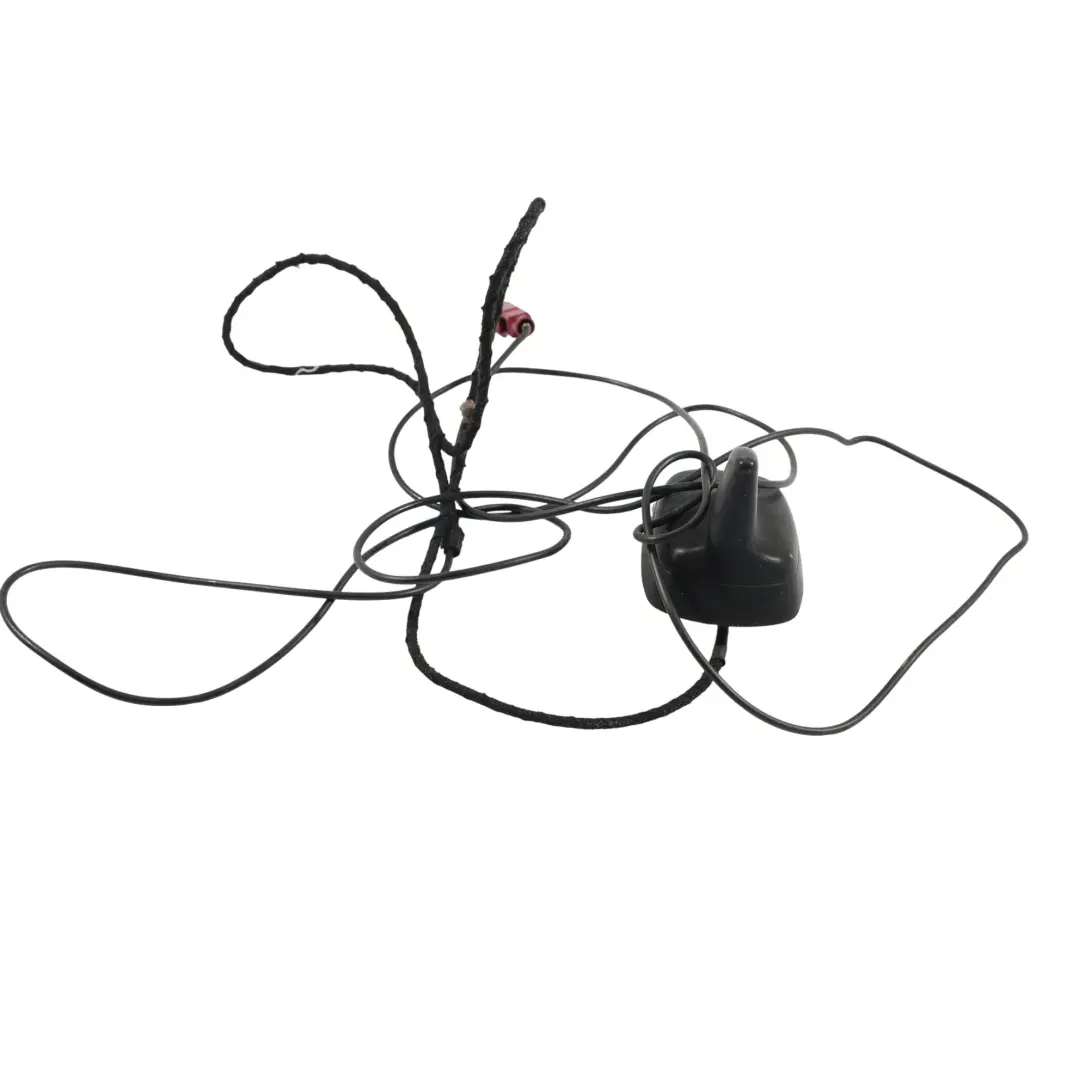 Antenne Aerienne Toit Ailette De Requin Noir 8J8035503 pour Audi TT 8J à propos du numéro de pièce 8J8035503F Audi TT 8J Antenne Aerienne Toit Ailette De Requin Noir 8J8035503 - SKU 8J8035503F - Numéro de pièce 8J8035503F