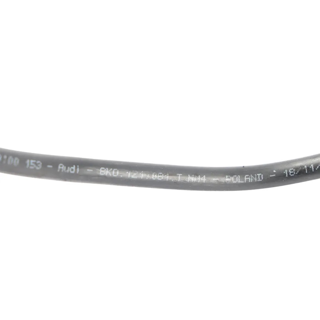 Manguera De Agua Del Depósito Del Refrigerante 4.2 TFSI para Audi S5 8T con número de pieza 8K0121081T Audi S5 8T Manguera De Agua Del Depósito Del Refrigerante 4.2 TFSI - SKU 8K0121081T - Número de pieza 8K0121081T