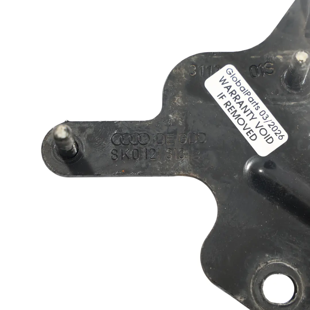 Uchwyt Mocowanie Elektrozaworu Chłodnicy Oleju do Audi A4 B8 A5 8T o numerze 8K0121313B Audi A4 B8 A5 8T Uchwyt Mocowanie Elektrozaworu Chłodnicy Oleju - SKU 8K0121313B - Numer Części 8K0121313B