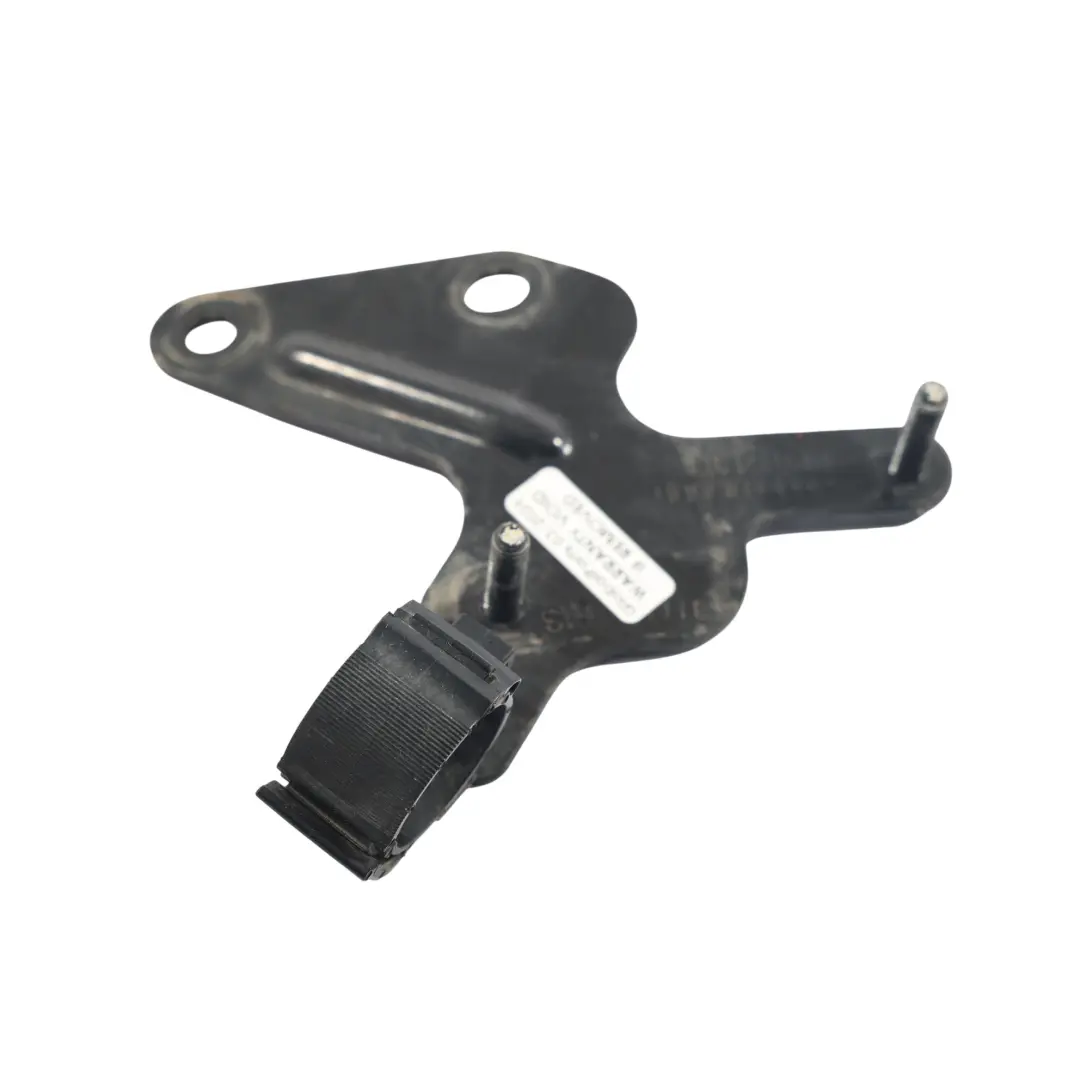 Staffa Valvola Solenoide Radiatore Olio Cambio per Audi A4 B8 A5 8T con numero di parte 8K0121313B Audi A4 B8 A5 8T Staffa Valvola Solenoide Radiatore Olio Cambio - SKU 8K0121313B - Numero di parte 8K0121313B