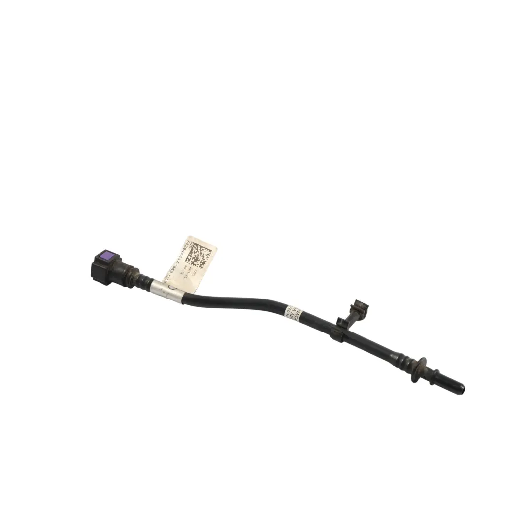 Adblue Manguera Tubo para Audi S4 A4 B8 con número de pieza 8K0131987B Audi S4 A4 B8 Adblue Manguera Tubo - SKU 8K0131987B - Número de pieza 8K0131987B