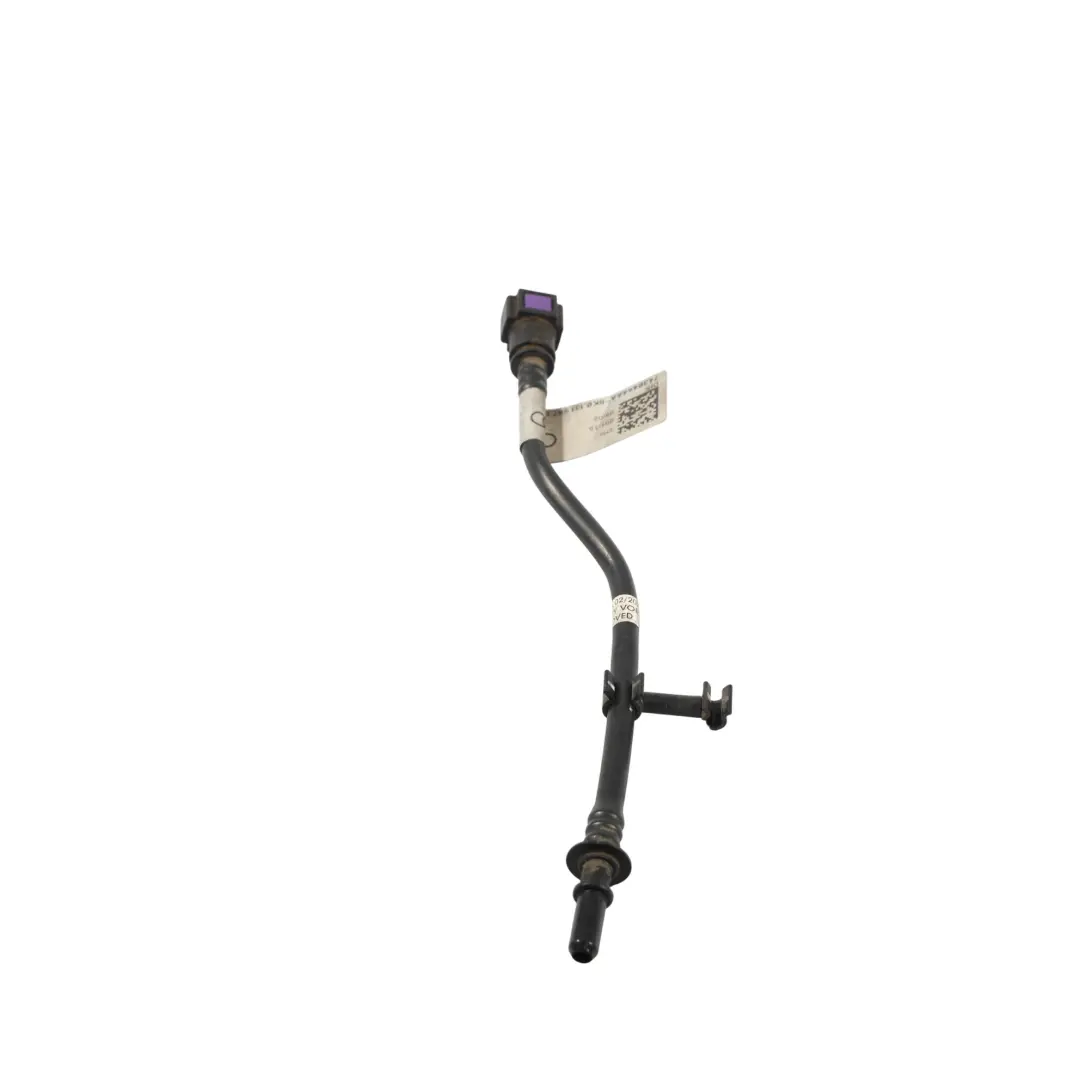 Przewód Wąż Rura Adblue do Audi S4 A4 B8 o numerze 8K0131987B Audi S4 A4 B8 Przewód Wąż Rura Adblue - SKU 8K0131987B - Numer Części 8K0131987B