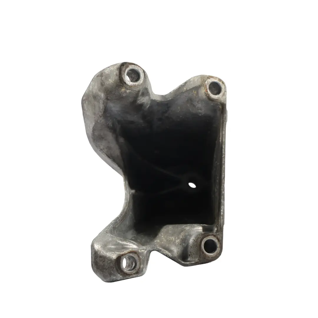 Motorträgerhalterung Links 1.8 TFSI CJEB für Audi A4 B8 A5 8T mit Teilenummer 8K0199307CB Audi A4 B8 A5 8T Motorträgerhalterung Links 1.8 TFSI CJEB - SKU 8K0199307CB - Teilenummer 8K0199307CB