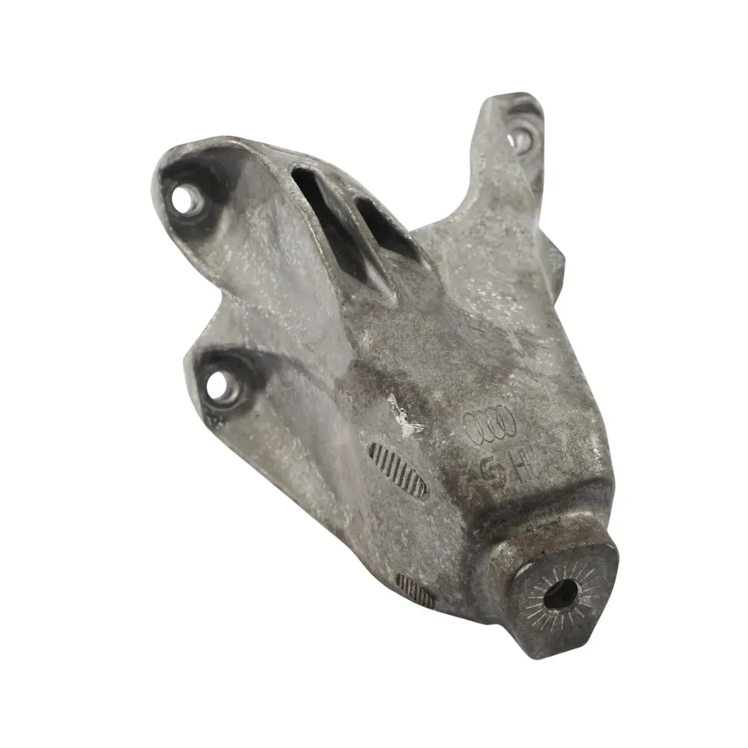 Uchwyt Łapa Silnika Lewa 1.8 TFSI CJEB do Audi A4 B8 A5 8T o numerze 8K0199307CB Audi A4 B8 A5 8T Uchwyt Łapa Silnika Lewa 1.8 TFSI CJEB - SKU 8K0199307CB - Numer Części 8K0199307CB