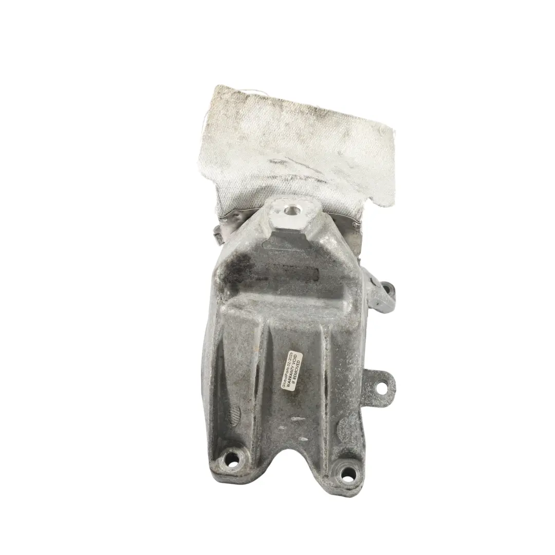 Wspornik Mocowania Łapa Silnika Prawy Benzyna do Audi A4 B8 A5 8T o numerze 8K0199308CH Audi A4 B8 A5 8T Wspornik Mocowania Łapa Silnika Prawy Benzyna - SKU 8K0199308CH - Numer Części 8K0199308CH