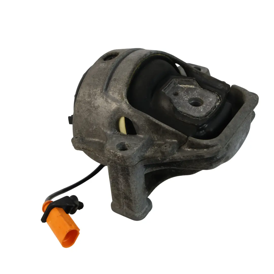 Audi A4 B8 A5 S5 Diesel TDI Support Fixation Moteur - SKU 8K0199381GQ - Numéro de pièce 8K0199381GQ