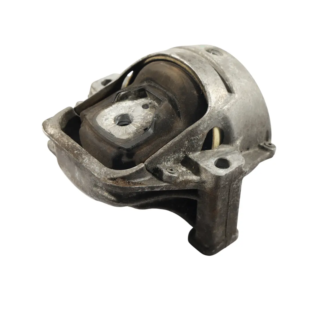 Audi A4 B8 2.0 TDI Support Fixation Moteur Diesel - SKU 8K0199381KD - Numéro de pièce 8K0199381KD