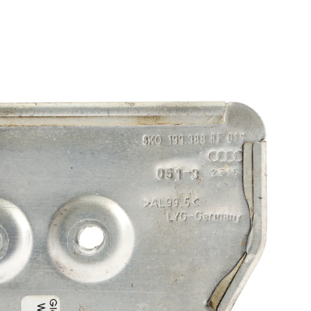 Audi S4 B8 S5 8T 3.0 TFSI Bancada Motor Tapa Placa Derecha - SKU 8K0199388BF - Número de pieza 8K0199388BF