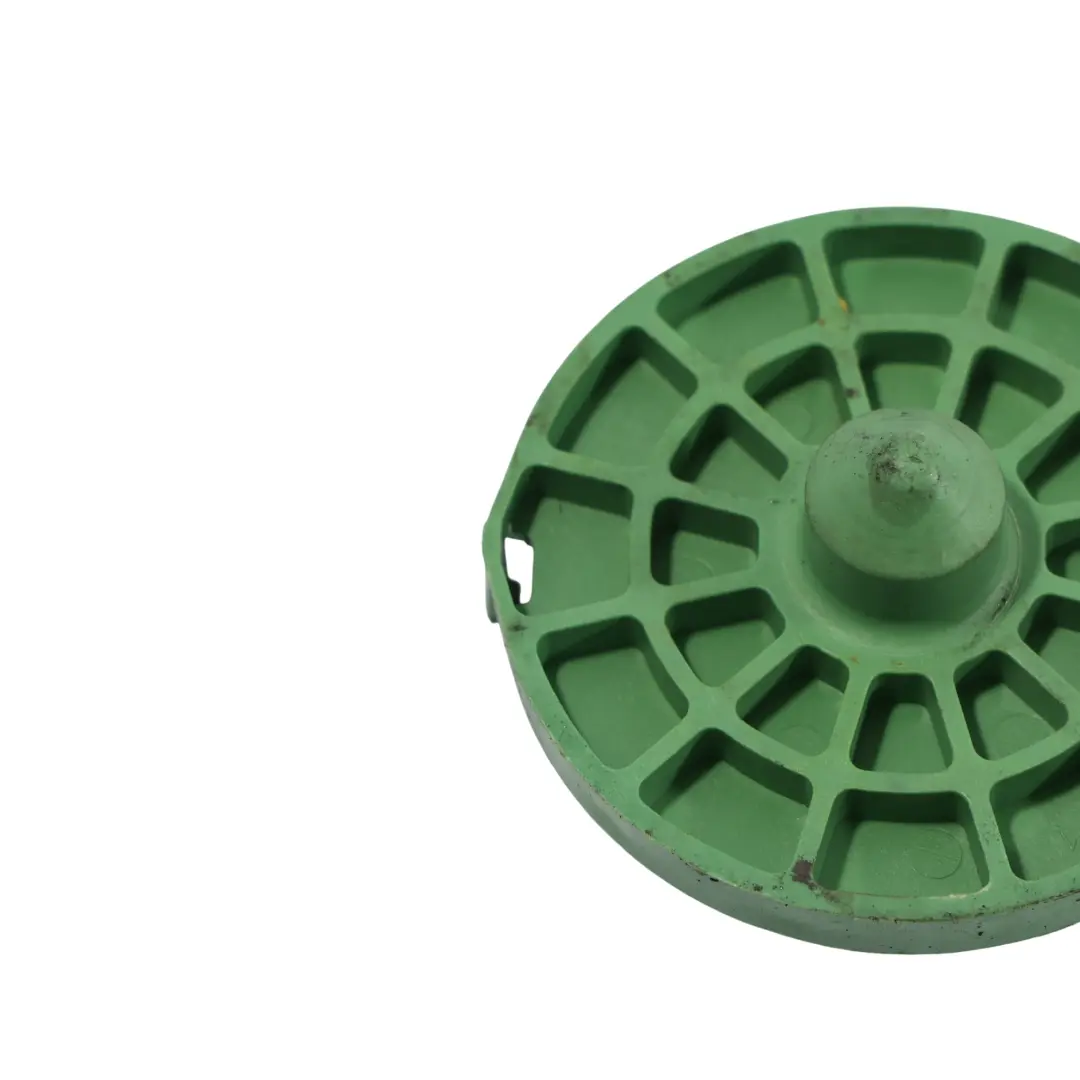 4G8 Eje Trasero Amortiguador Soporte Muelle Tapa Protectora para Audi A7 con número de pieza 8K0512146E Audi A7 4G8 Eje Trasero Amortiguador Soporte Muelle Tapa Protectora - SKU 8K0512146E - Número de pieza 8K0512146E