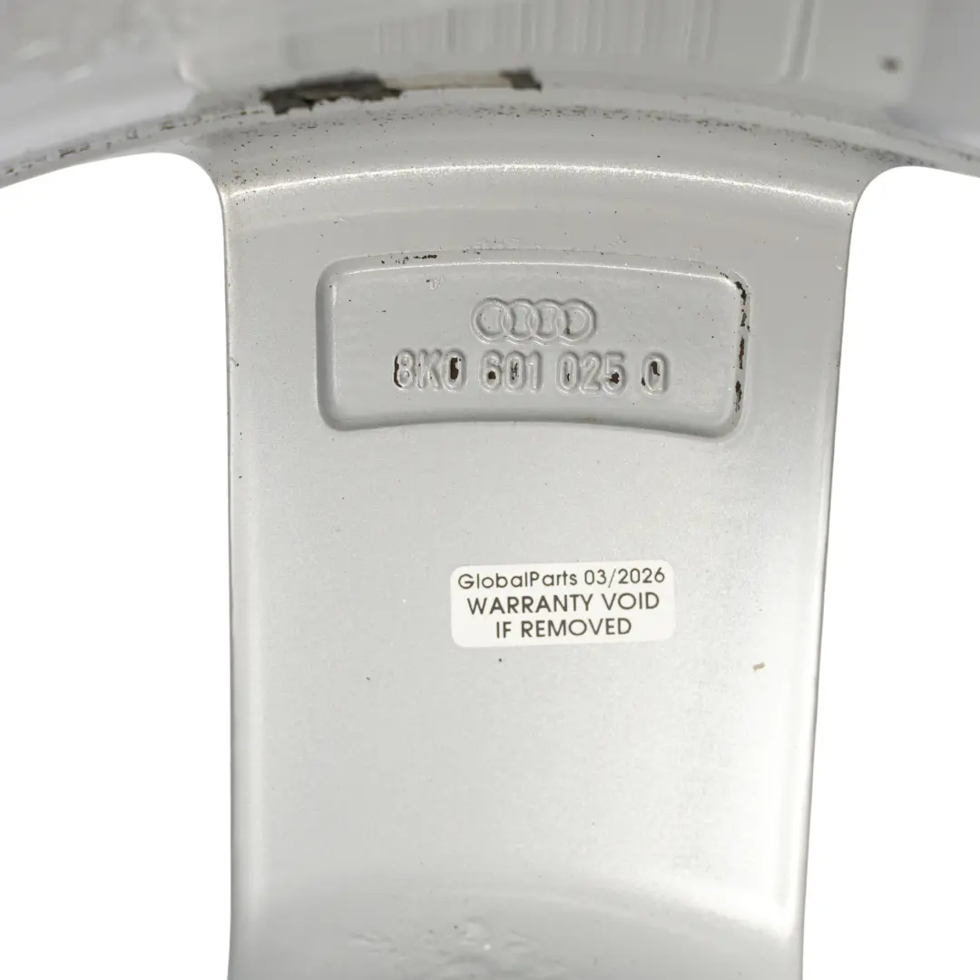 8K Jante Alliage Argent 18" ET:47 8J À Rayons Étoilés pour Audi A4 B8 à propos du numéro de pièce 8K0601025Q Audi A4 B8 8K Jante Alliage Argent 18" ET:47 8J À Rayons Étoilés - SKU 8K0601025Q-1 - Numéro de pièce 8K0601025Q
