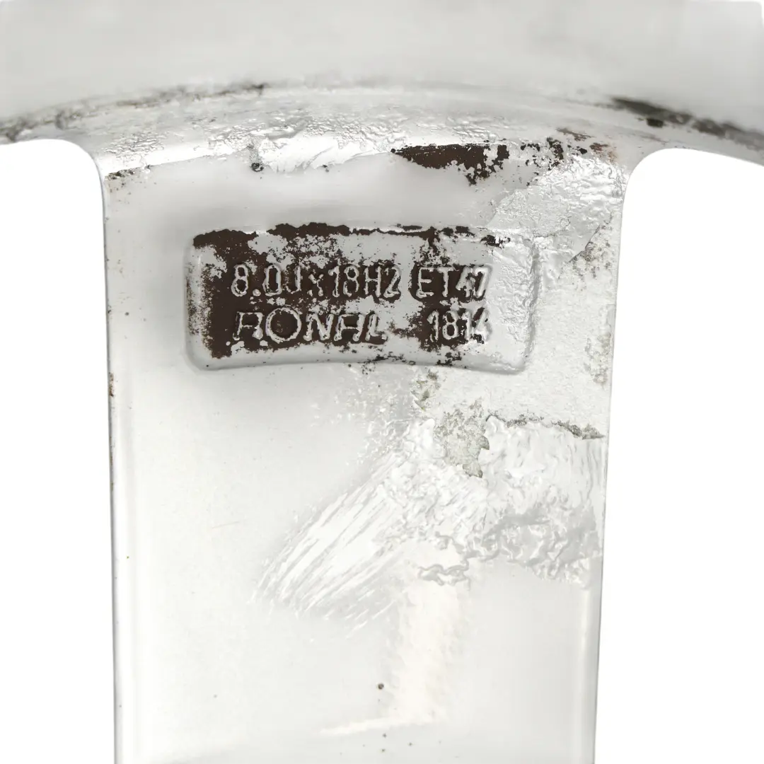 Silberne Alufelge 18" ET:47 8J Sternspeiche für Audi A4 B8 mit Teilenummer 8K0601025Q Audi A4 B8 Silberne Alufelge 18" ET:47 8J Sternspeiche - SKU 8K0601025Q-1 - Teilenummer 8K0601025Q