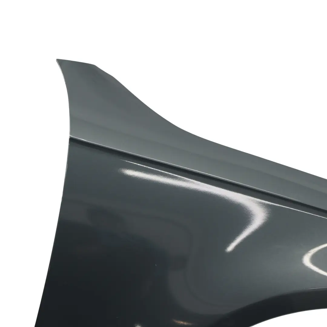 Panneau Latéral Avant Droit Aile Arrière Meteor Grey Gris - Z7H pour Audi A4 B8 à propos du numéro de pièce 8K0821106A Audi A4 B8 Panneau Latéral Avant Droit Aile Arrière Meteor Grey Gris - Z7H - SKU 8K0821106A-MGR - Numéro de pièce 8K0821106A