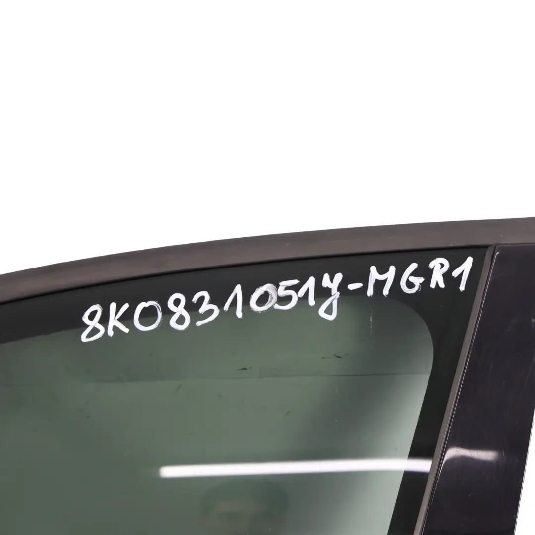 Tür Vorne Links Meteor Grey Pearl Grau - Z7H für Audi A4 B8 mit Teilenummer 8K0831051J Audi A4 B8 Tür Vorne Links Meteor Grey Pearl Grau - Z7H - SKU 8K0831051J-MGR1 - Teilenummer 8K0831051J