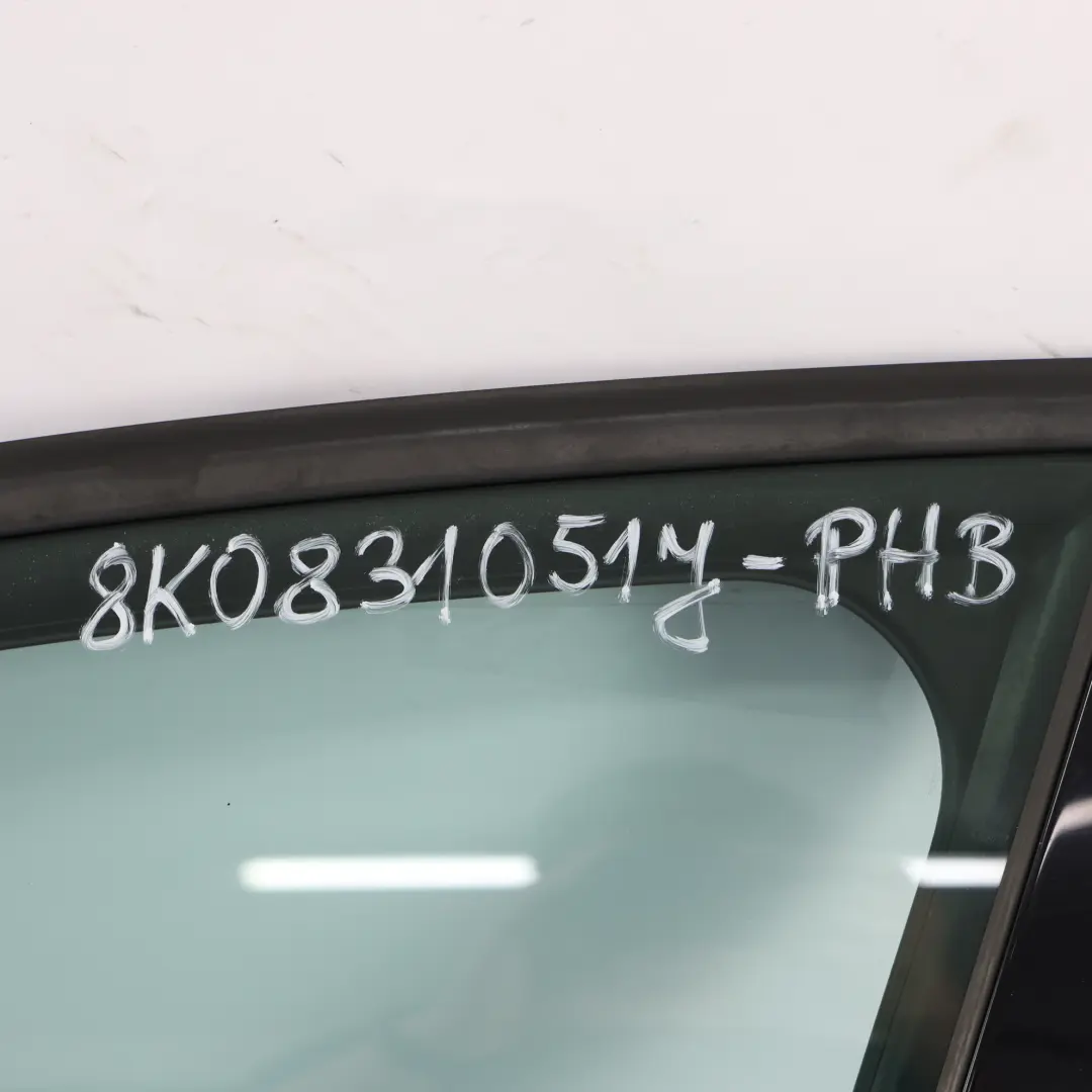 Audi A4 B8 Puerta Delantera Izquierda Phantom Black Efecto Perla Negro - Z9Y - SKU 8K0831051J-PHB - Número de pieza 8K0831051J