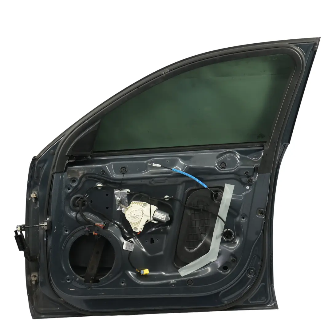 Audi A4 B8 Drzwi Prawy Przód Brilliant Black Czarny Metalik - LY9B - SKU 8K0831052J-MGR1 - Numer Części 8K0831052J