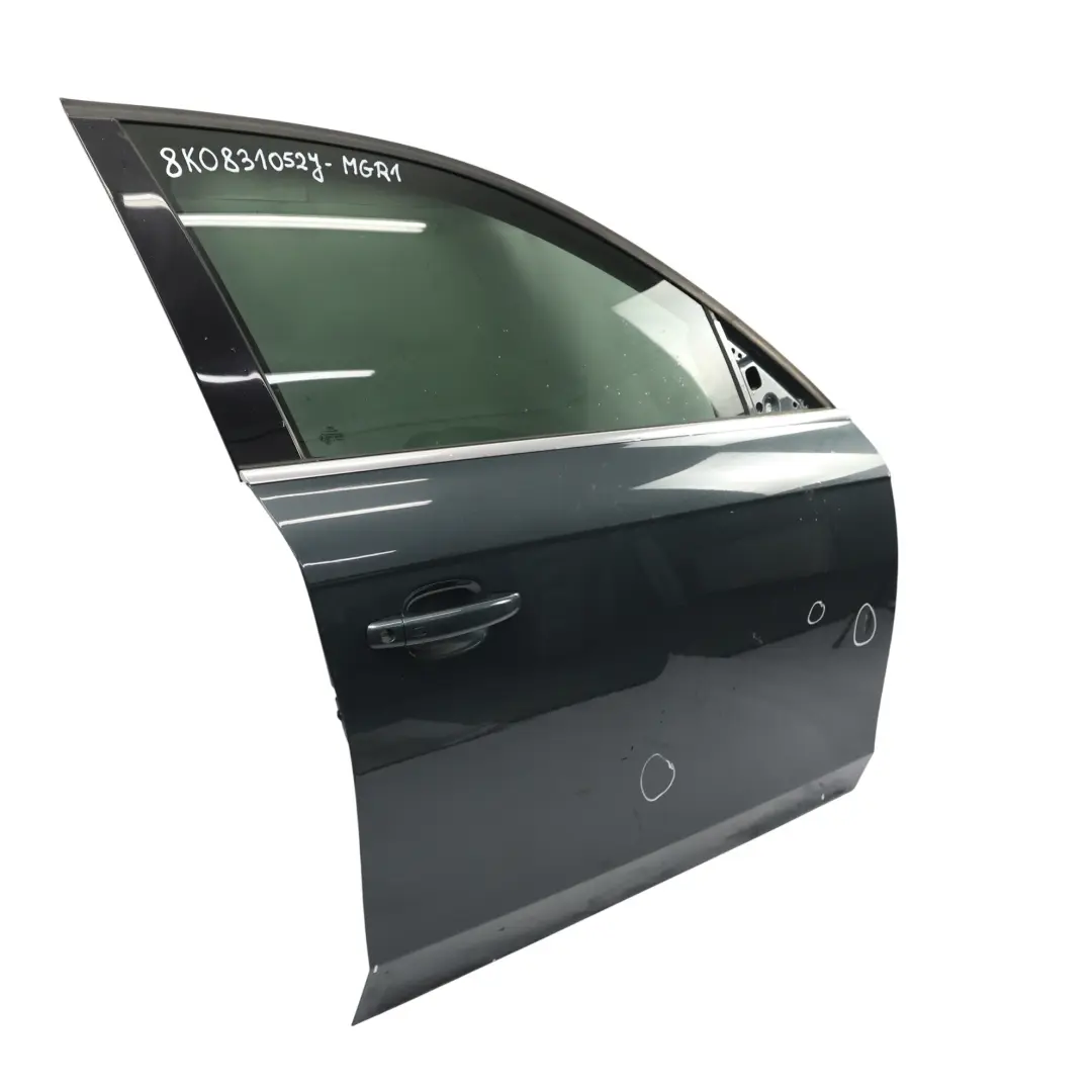 Drzwi Prawy Przód Brilliant Black Czarny Metalik - LY9B do Audi A4 B8 o numerze 8K0831052J Audi A4 B8 Drzwi Prawy Przód Brilliant Black Czarny Metalik - LY9B - SKU 8K0831052J-MGR1 - Numer Części 8K0831052J