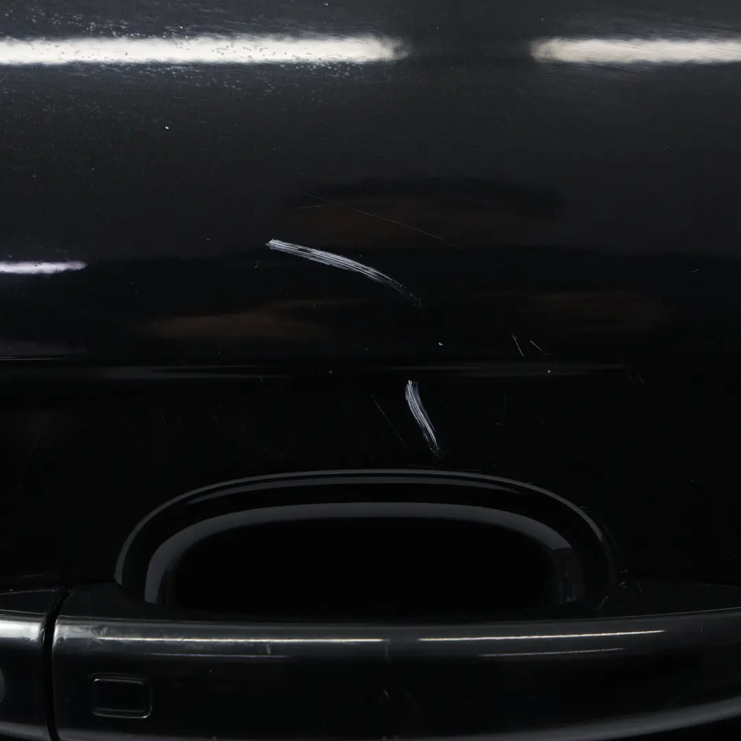 Vordertür Rechts Brillantschwarz Metallic - LY9B für Audi A4 B8 mit Teilenummer 8K0831052J Audi A4 B8 Vordertür Rechts Brillantschwarz Metallic - LY9B - SKU 8K0831052J-PHB1 - Teilenummer 8K0831052J