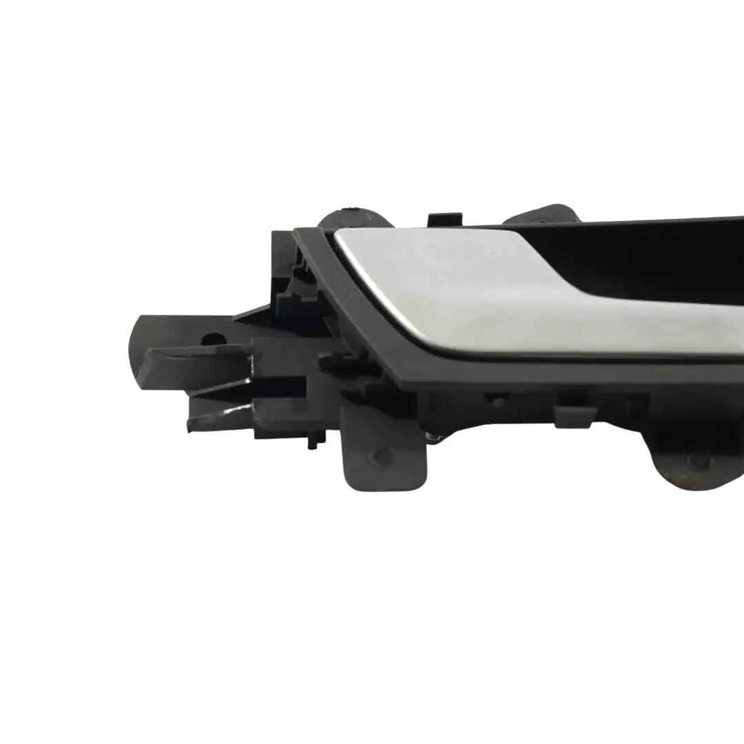 Innenraum Türgriff Hinten Links für Audi A4 B8 1.8 TFSI mit Teilenummer 8K0839019B Audi A4 B8 1.8 TFSI Innenraum Türgriff Hinten Links - SKU 8K0839019B - Teilenummer 8K0839019B
