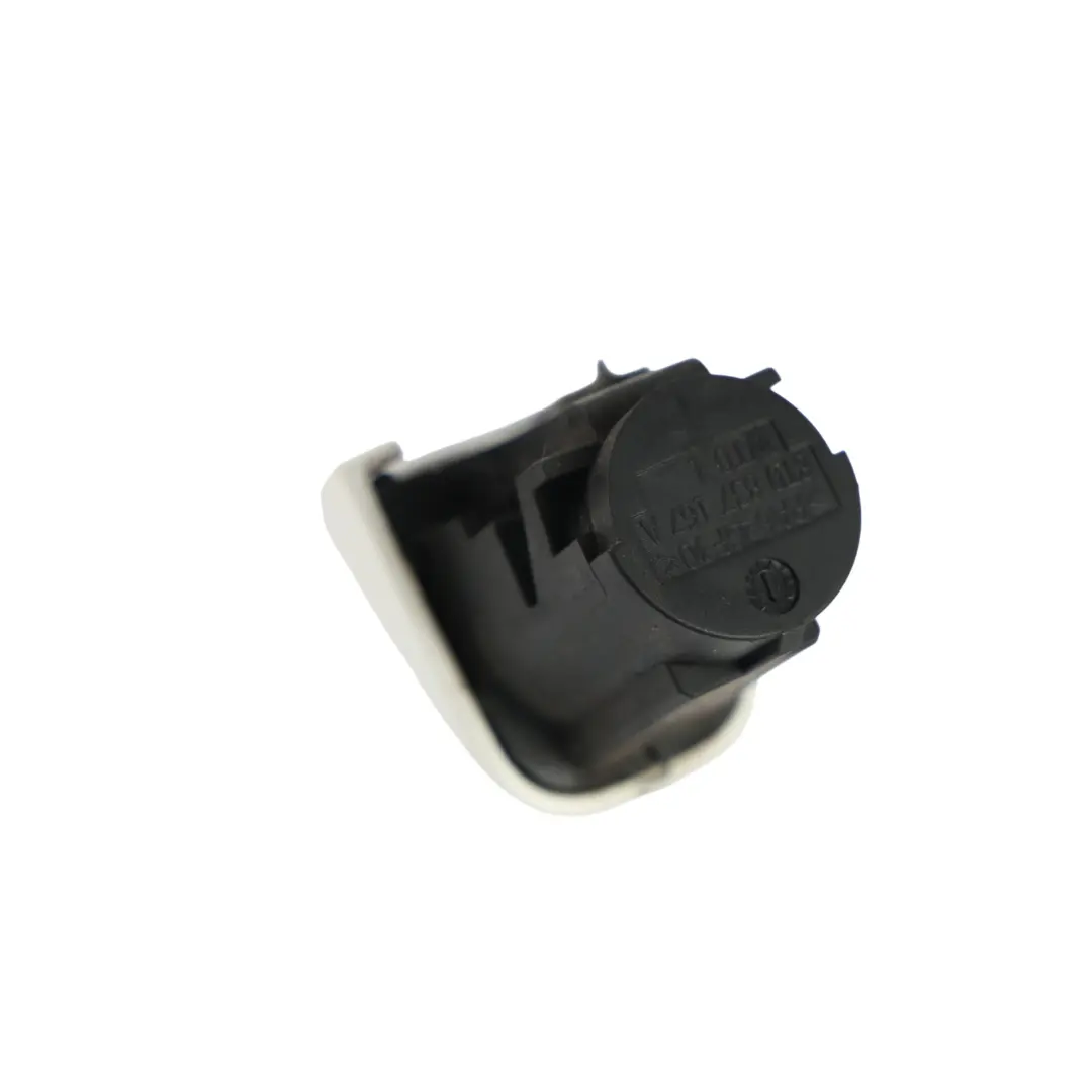 Audi A1 8X Tapa Extremo Tirador Delantero Trasero Pasajero Blanco Ibis Y9C - SKU 8K0839879-IWH - Número de pieza 8K0839879