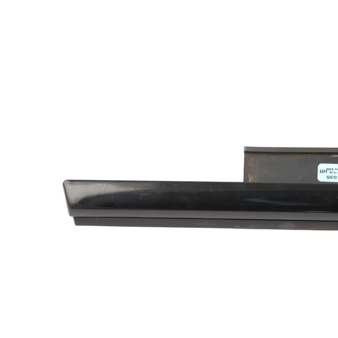 Window Seal Door Rear Right O/S Trim Strip Black Moulding to Audi A4 B8 with Part number 8K0853764L Audi A4 B8 Window Seal Door Rear Right O/S Trim Strip Black Moulding - SKU 8K0853764L - Part number 8K0853764L