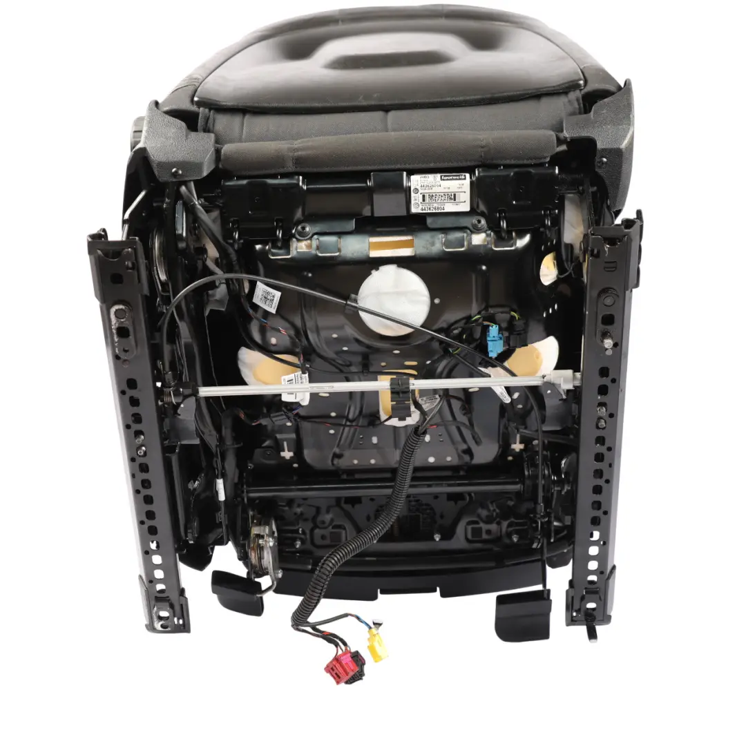 Asiento Delantero S-Line Izquierdo Medio Cuero Soul Negro para Audi A4 B8 Sedan Sport con número de pieza 8K0881805Q Audi A4 B8 Sedan Sport Asiento Delantero S-Line Izquierdo Medio Cuero Soul Negro - SKU 8K0881805Q-1 - Número de pieza 8K0881805Q