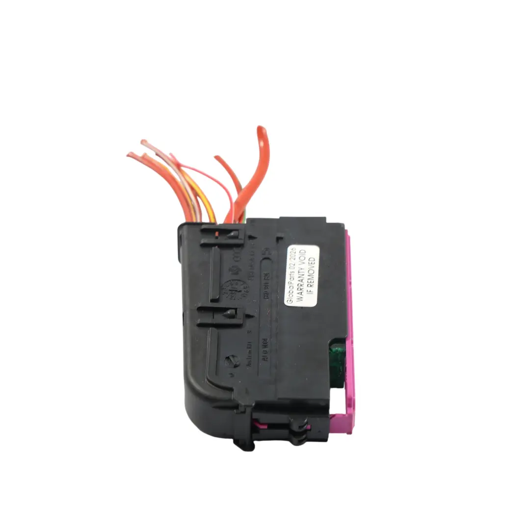 Boîtier Relais Fusibles Module Connecteur Prise pour Audi A5 8T A6 C6 A7 4G à propos du numéro de pièce 8K0941824 Audi A5 8T A6 C6 A7 4G Boîtier Relais Fusibles Module Connecteur Prise - SKU 8K0941824 - Numéro de pièce 8K0941824