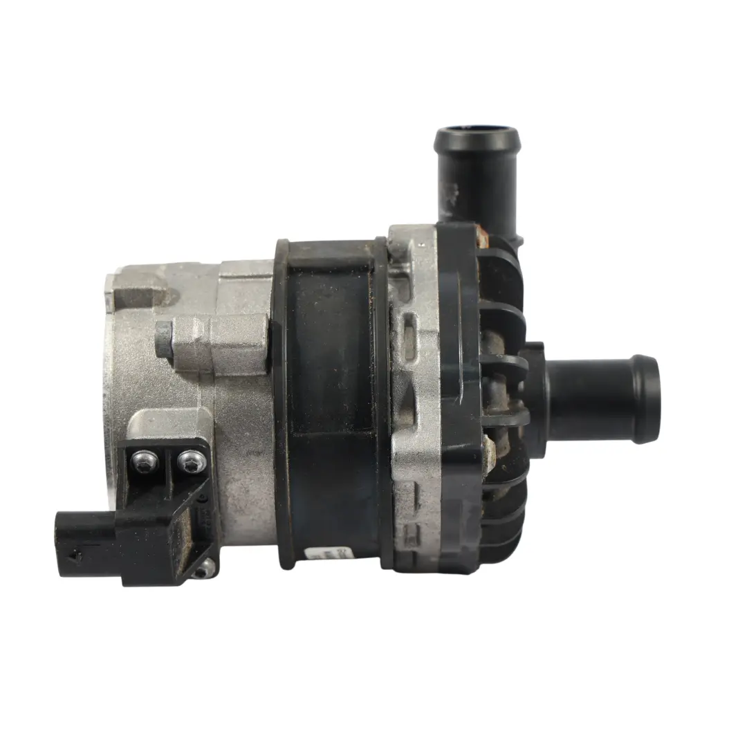 Acqua Pompa Elettrica Ausiliaria Circolazione Refrigerante per Audi A6 C8 con numero di parte 8K0965567B Audi A6 C8 Acqua Pompa Elettrica Ausiliaria Circolazione Refrigerante - SKU 8K0965567B - Numero di parte 8K0965567B