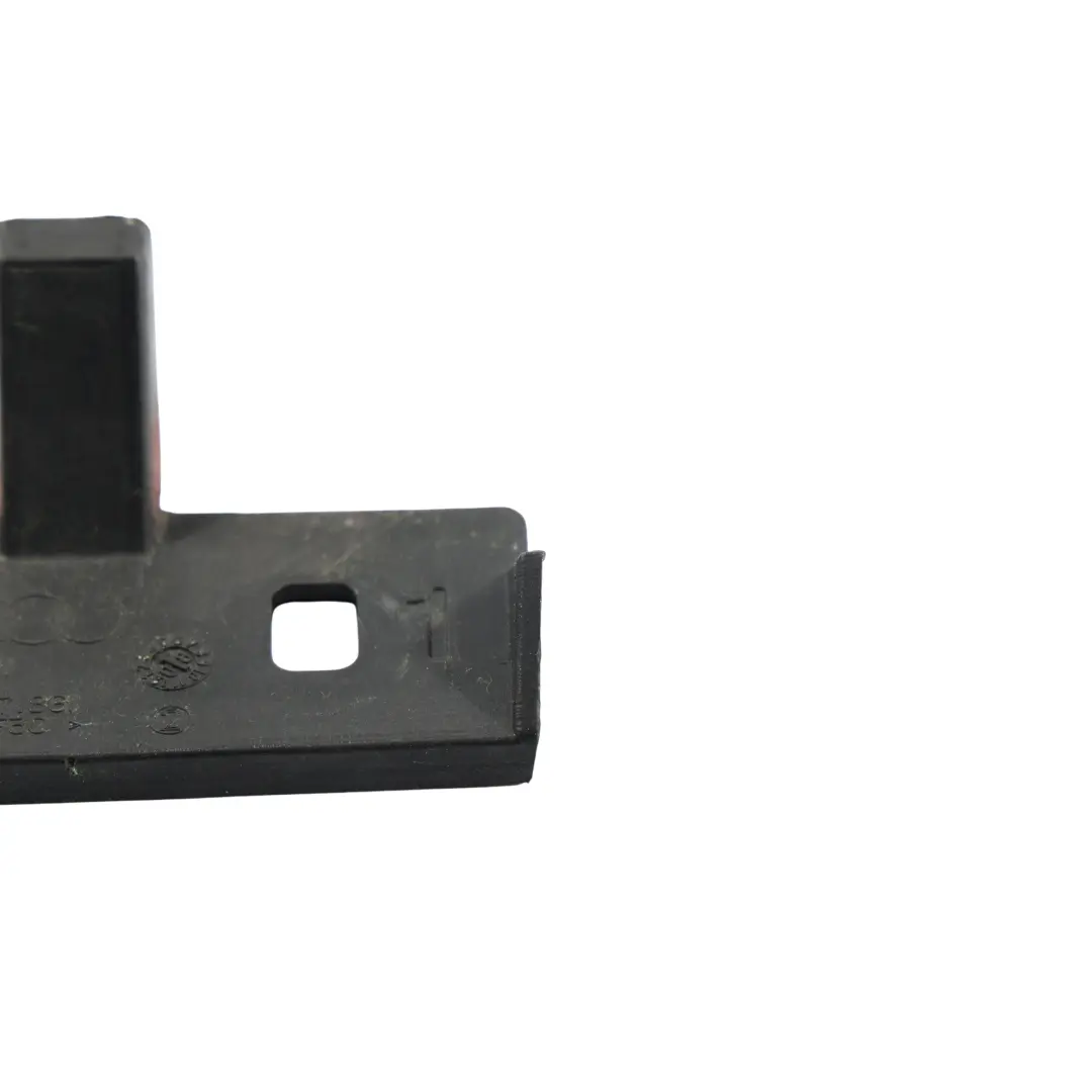 Audi A4 B8 Berline Support De Fixation De Pare-Chocs Arrière - SKU 8K5807861 - Numéro de pièce 8K5807861