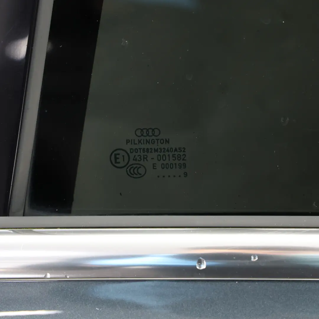 Audi A4 B8 Sedan Drzwi Lewe Tylne Lewy Tył Meteor Grey Szary Metalik - Z7H - SKU 8K5833051D-MGR - Numer Części 8K5833051D