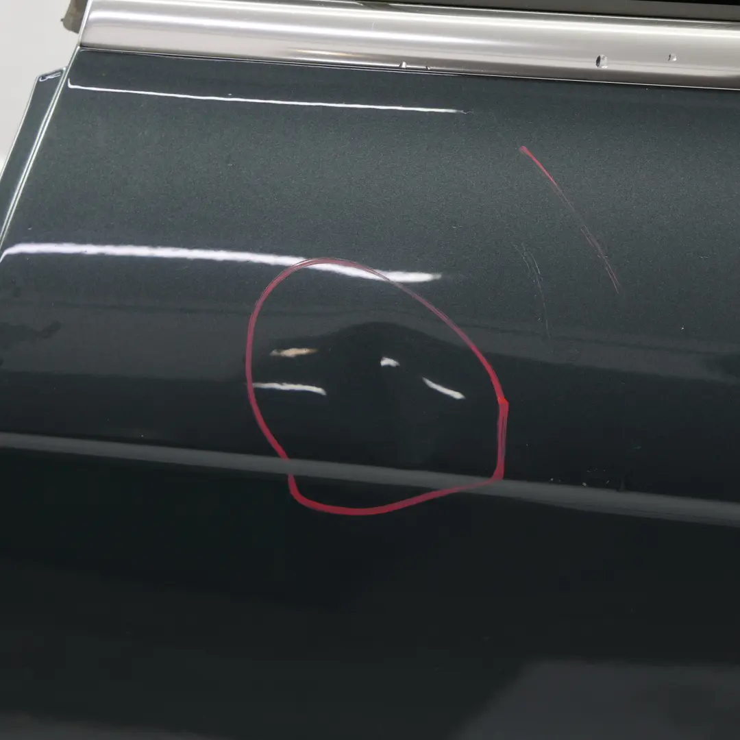 Drzwi Lewe Tylne Lewy Tył Meteor Grey Szary Metalik - Z7H do Audi A4 B8 Sedan o numerze 8K5833051D Audi A4 B8 Sedan Drzwi Lewe Tylne Lewy Tył Meteor Grey Szary Metalik - Z7H - SKU 8K5833051D-MGR - Numer Części 8K5833051D