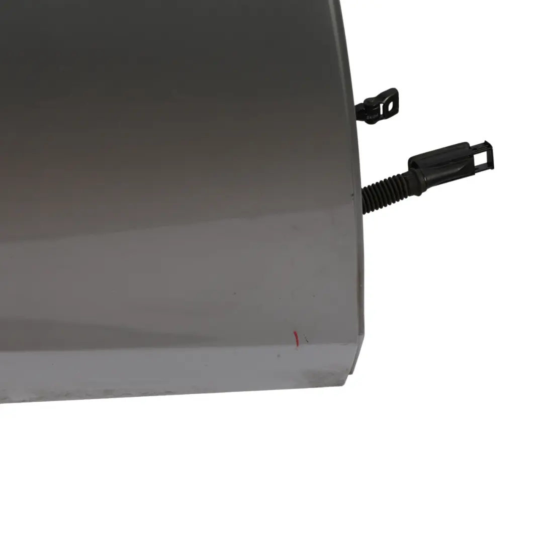 Door Right O/S Foil Silver Metallic - Z7G to Audi A4 B8 Limousine Rear with Part number 8K5833052D Audi A4 B8 Limousine Rear Door Right O/S Foil Silver Metallic - Z7G - SKU 8K5833052D-FSI - Part number 8K5833052D