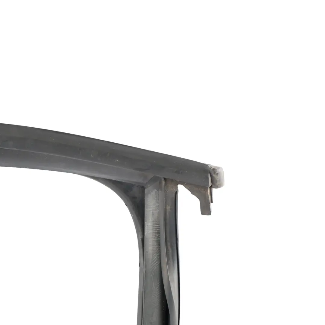 Audi A4 B8 Window Guide Seal Door Frame Gasket Rubber Rear Right O/S - SKU 8K5839440E - Part number 8K5839440E