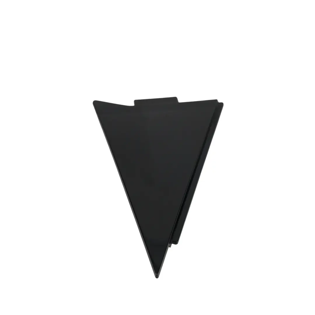Modanatura Copertura Triangolo Lunotto Posteriore Destra per Audi A4 B8 con numero di parte 8K5853274F Audi A4 B8 Modanatura Copertura Triangolo Lunotto Posteriore Destra - SKU 8K5853274F - Numero di parte 8K5853274F