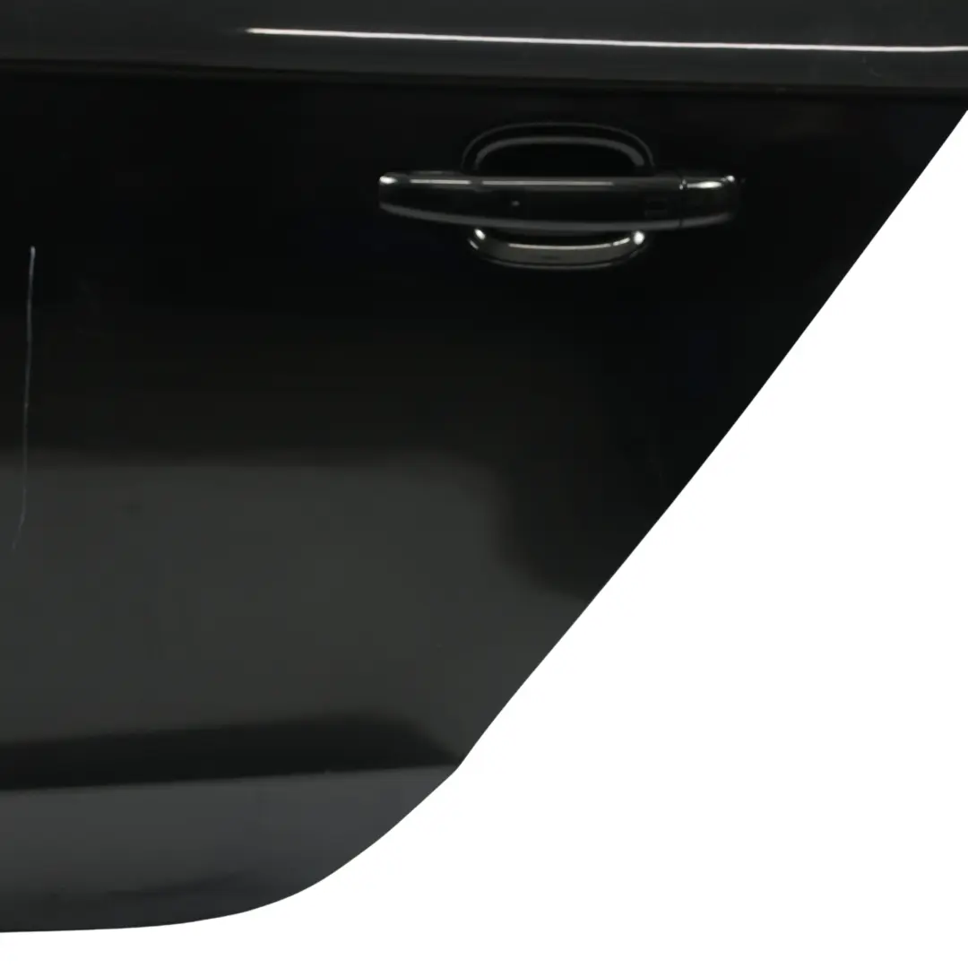 Hintertür Links Phantom Black Schwarz - Z9Y für Audi A4 B8 Avant mit Teilenummer 8K9833051D Audi A4 B8 Avant Hintertür Links Phantom Black Schwarz - Z9Y - SKU 8K9833051D-PHB2 - Teilenummer 8K9833051D