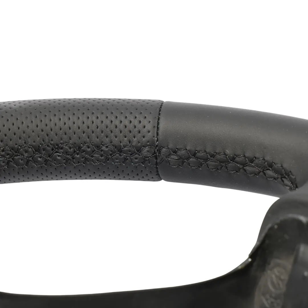 8N MK1 Volante NUOVO In Pelle Nera Cambio al Volante per Audi TT con numero di parte 8N0419091G Audi TT 8N MK1 Volante NUOVO In Pelle Nera Cambio al Volante - SKU 8N0419091G-1 - Numero di parte 8N0419091G