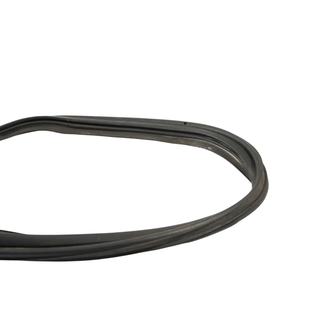 8N Bulkhead Scuttle Panel Motorhaube Dichtung Gummi für Audi TT mit Teilenummer 8N0823711A Audi TT 8N Bulkhead Scuttle Panel Motorhaube Dichtung Gummi - SKU 8N0823711A - Teilenummer 8N0823711A