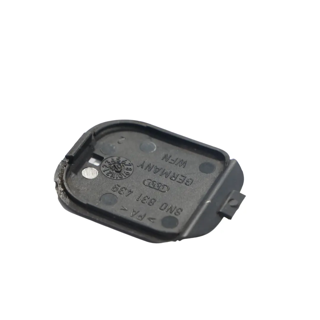 Audi TT 8N Osłona Dolna Drzwi Zaślepka Panel - SKU 8N0831439 - Numer Części 8N0831439