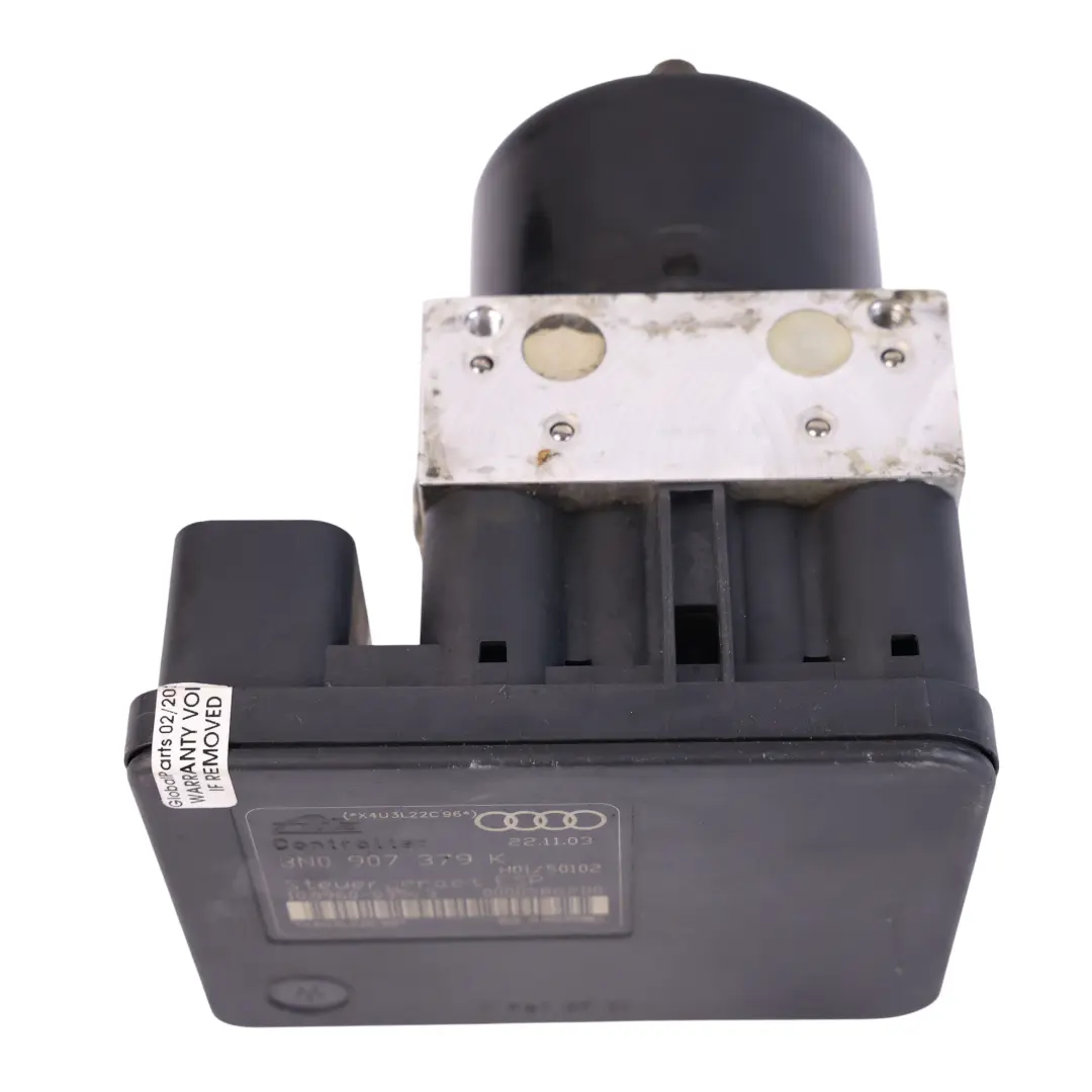 8N 3.2 VR6 Quattro Modulatore Pompa ABS Controllo 8N0614517K per Audi TT con numero di parte 8N0907379K Audi TT 8N 3.2 VR6 Quattro Modulatore Pompa ABS Controllo 8N0614517K - SKU 8N0907379K - Numero di parte 8N0907379K