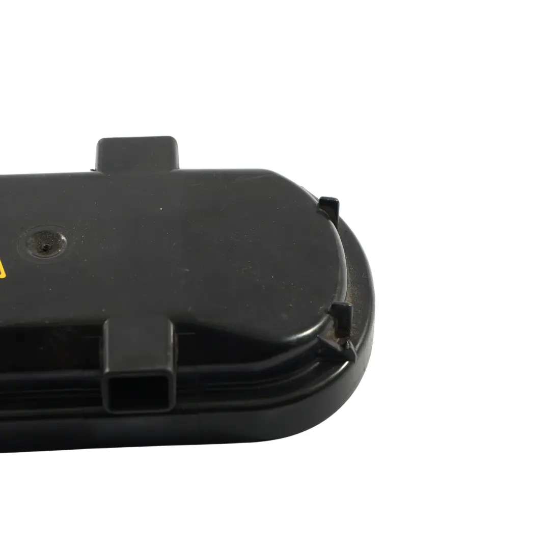 Audi TT 8N Tapa Lámpara Faro Delantero Panel Derecho - SKU 8N0941158C - Número de pieza 8N0941158C