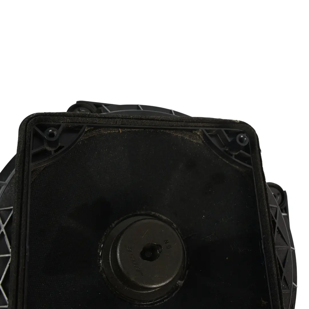 8N Bose Bass Subwoofer Altavoz Central Trasero para Audi TT con número de pieza 8N7035401B Audi TT 8N Bose Bass Subwoofer Altavoz Central Trasero - SKU 8N7035401B - Número de pieza 8N7035401B