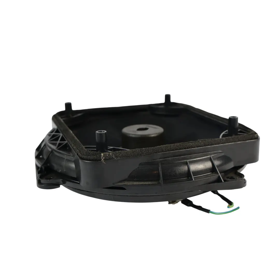8N Bose Bass Subwoofer Altoparlante Centrale Posteriore per Audi TT con numero di parte 8N7035401B Audi TT 8N Bose Bass Subwoofer Altoparlante Centrale Posteriore - SKU 8N7035401B - Numero di parte 8N7035401B