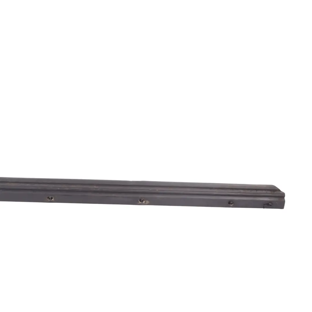 8N Roadster Joint Étanchéité Fenêtre Droit pour Audi TT à propos du numéro de pièce 8N7837478 Audi TT 8N Roadster Joint Étanchéité Fenêtre Droit - SKU 8N7837478 - Numéro de pièce 8N7837478