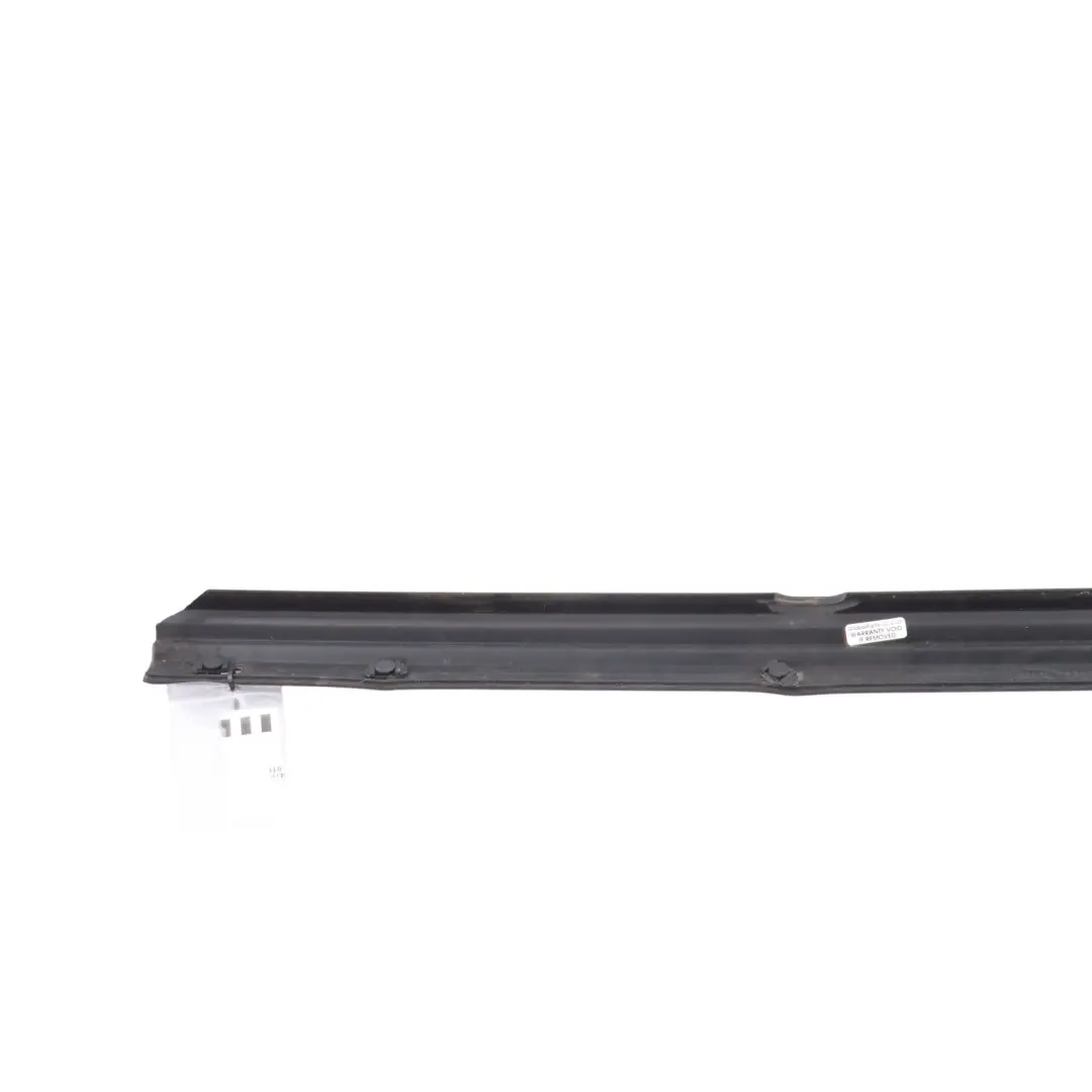 8N Roadster Guarnizione Modanatura Finestrino Destro per Audi TT con numero di parte 8N7837478 Audi TT 8N Roadster Guarnizione Modanatura Finestrino Destro - SKU 8N7837478 - Numero di parte 8N7837478