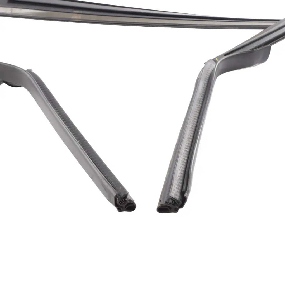 8N Convertible Windscreen Rubber Seal Gasket to Audi TT with Part number 8N7845353B Audi TT 8N Convertible Windscreen Rubber Seal Gasket - SKU 8N7845353B - Part number 8N7845353B